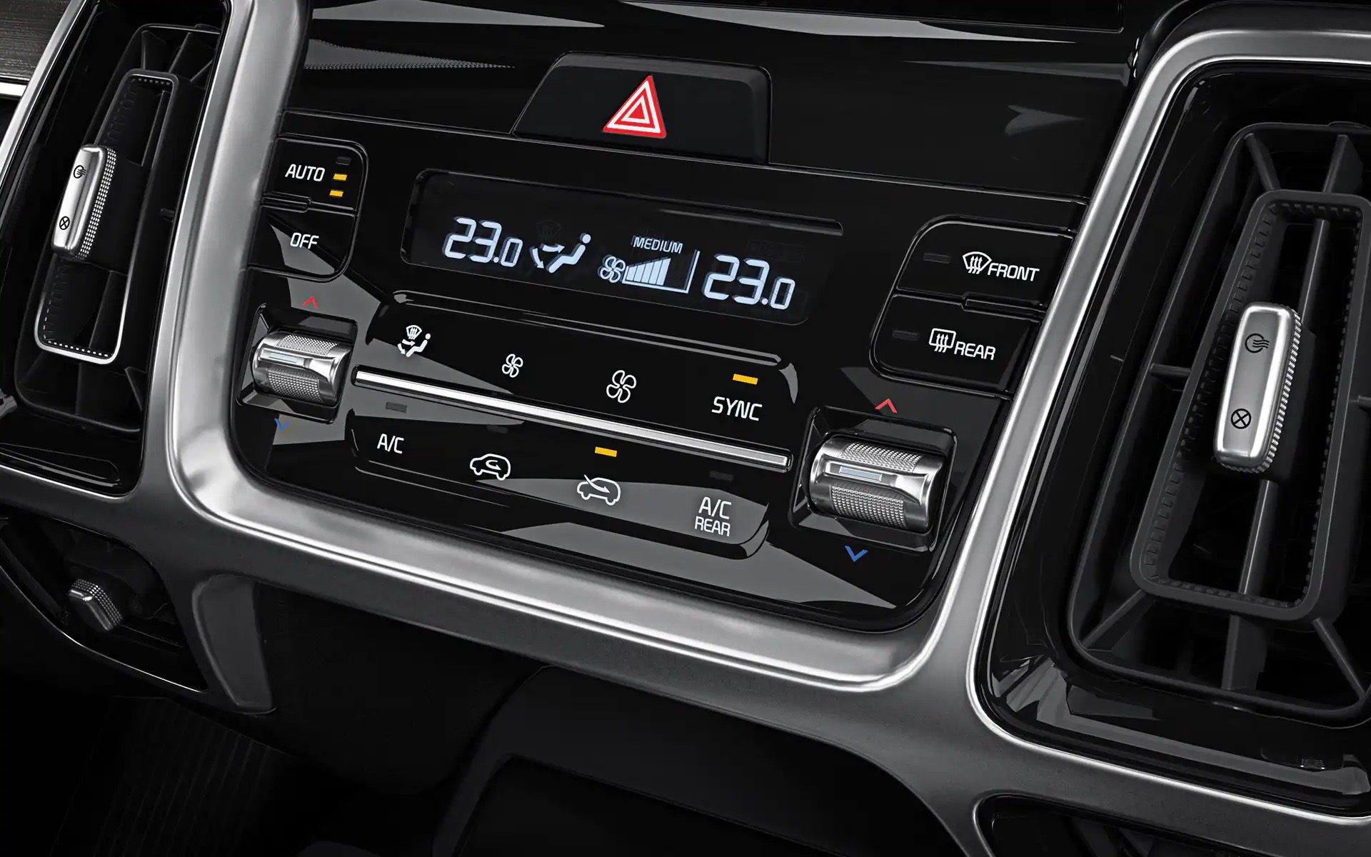 Interior 11
