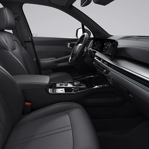 Interior 04